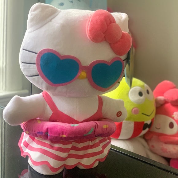 Hello Kitty Beach Day Side Stepper - Picture 1 of 4